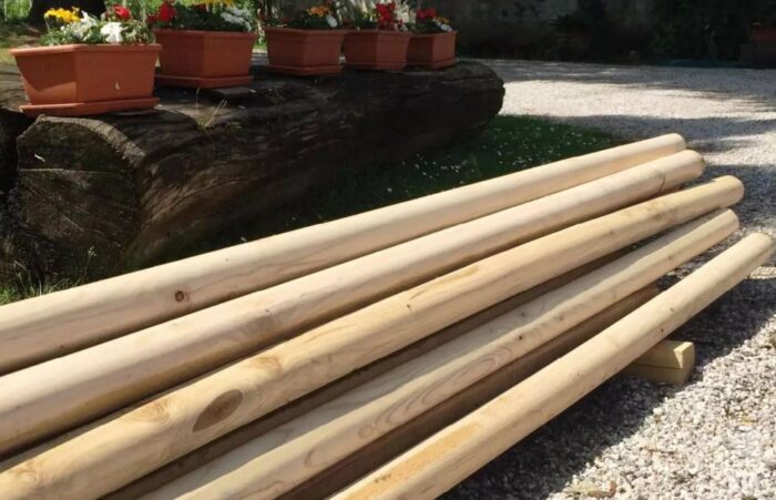 Gedrechselte Kastanienstange Durchmesser 10 cm – Bild 1